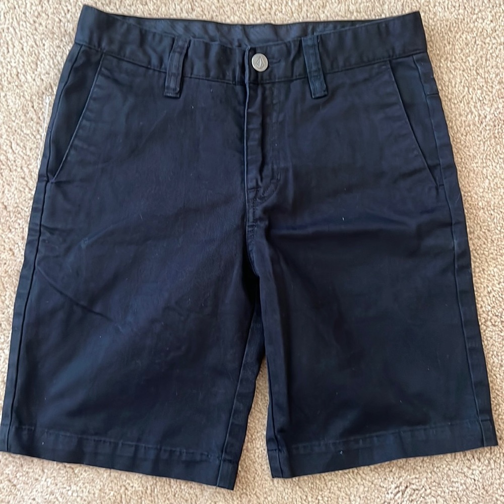 Volcom shorts